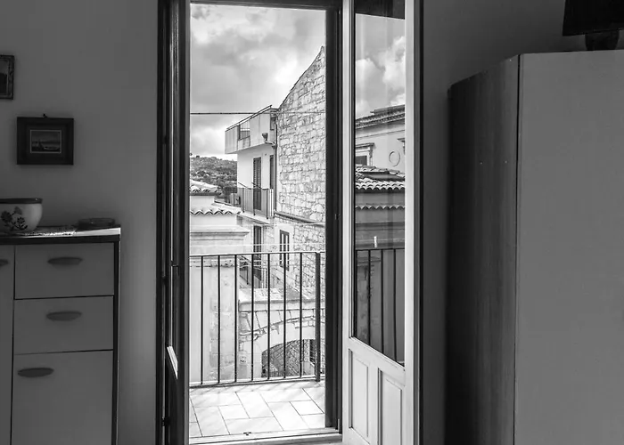Casa Terranova モーディカ